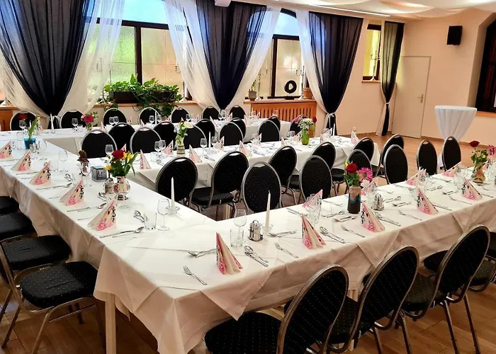 Hotel Kaiser Franz Josef Rohr im Gebirge