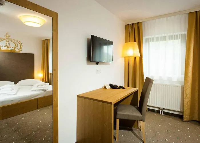 Hotel Kaiser Franz Josef Rohr im Gebirge