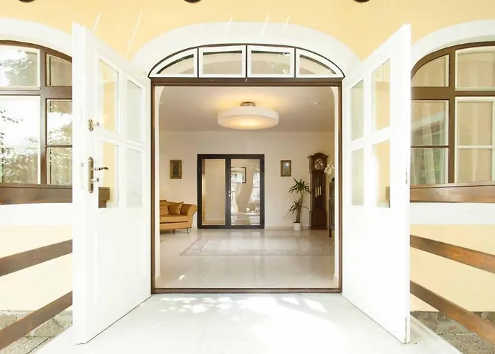 Kaiser Franz Josef 3* Rohr im Gebirge